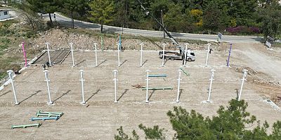 Tekirova pazar yerinin inşası hızla devam ediyor