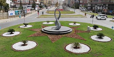 Telekom Kavşağı'na Osmanlı tuğrası