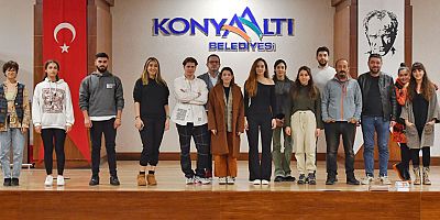 Tiyatro akademisi ilk ders için toplandı