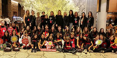 Tohum Otizm Vakfı Yılbaşı Alışveriş Festivali birbirinden özel etkinlikler ve markaların katılımı ile ziyaretçilerle buluştu