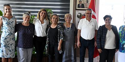 Toprak Ana Kooperatifi üyeleri Başkan Topaloğlu'nu ziyaret etti