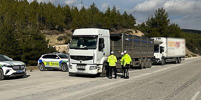 Trafik denetimleri devam ediyor
