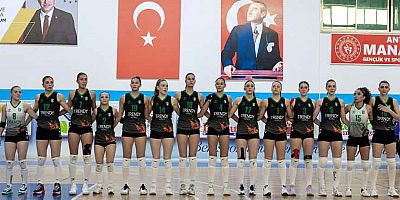 Trendy Hotels Manavgat Belediyespor normal sezonu yenilgisiz bitirdi