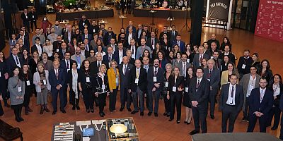 Türk Eğitim Vakfı yurt dışı mezun bursiyerleriyle bir araya geldi