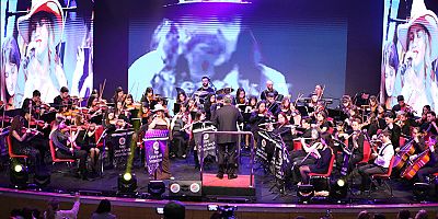 Türk müziğinin efsaneleri Kepez’de anıldı