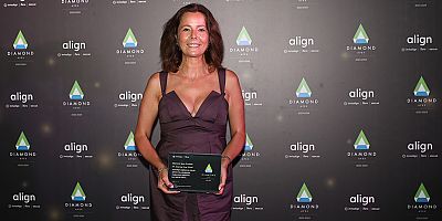 Türk Ortodonti Uzmanı uluslararası ödüle layık görüldü