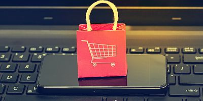 Türkiye'de e-ticaret bir yılda %69 büyüdü