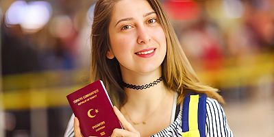 Türkiye’deki Z kuşağının kadın üyeleri göç etmek istiyor