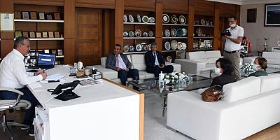 Türkiye Harp Malülü Gaziler Şehit Dul ve Yetimleri Derneği Antalya Şubesi'nden Başkan Topaloğlu'na ziyaret