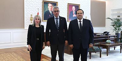 Türkiye’nin CAR-T Hamlesi Güçleniyor: Bakan Memişoğlu’na Sunum Yapıldı