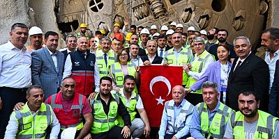 Türkiye'nin en uzun demiryolu tünelinde ışık göründü
