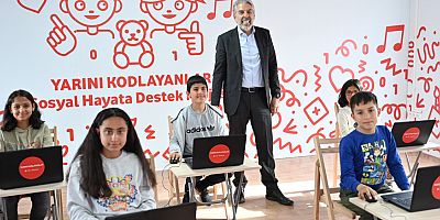 Türkiye Vodafone Vakfı'ndan 16 yılda 1,5 milyar TL'lik sosyal katkı