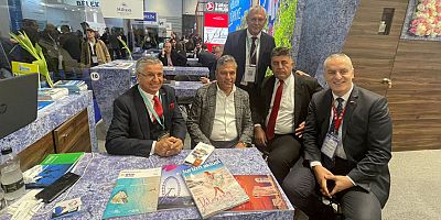 TÜRSAB Başkanı Bağlıkaya Kemer standında