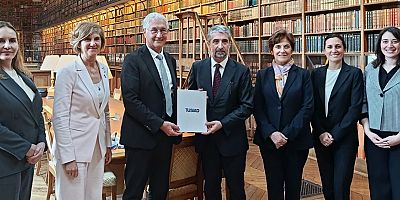 TÜSİAD heyeti Paris'te temaslarda bulundu
