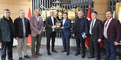 Tütüncü’den ‘Antalya OSB Teknik Koleji’ne övgüler