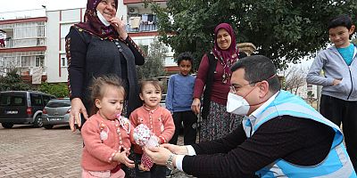 Tütüncü, Kepezli öğrencileri yalnız bırakmıyor  