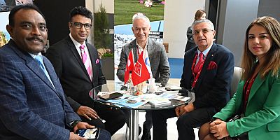 UFTAA Başkanı Rumalla, Kemer standını ziyaret etti