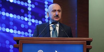 Ulaştırma ve Altyapı Bakanı Karaismailoğlu: 2021 yılında haberleşme sektörü yüzde 20 büyüdü