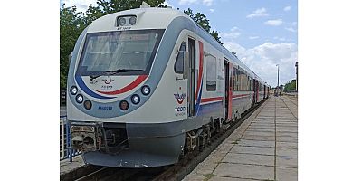Ulaştırma ve Altyapı Bakanı Karaismailoğlu: Diyarbakır-Batman arası tren yolculuğu daha konforlu hale geliyor