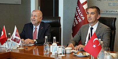 Ümit Özdağ Antalya Sanayici ve İş İnsanları Derneği'ni ziyaret etti