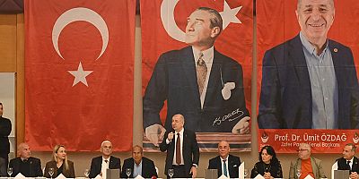 Ümit Özdağ Muratpaşa muhtarlarıyla buluştu