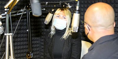 UNIFM91.3 ülke müziklerini dinleyicileri ile buluşturuyor