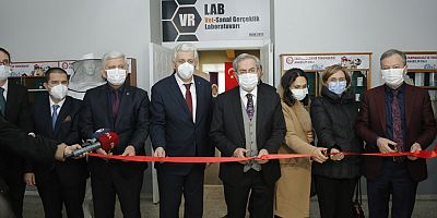 Üniversite-Özel Sektör İş birliği Çerçevesinde Sanal Gerçeklik Arıcılık Eğitim Çözümü Tanıtıldı