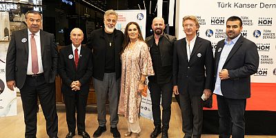 Ünlü isimlerden Türk Kanser Derneği'ne anlamlı bağış