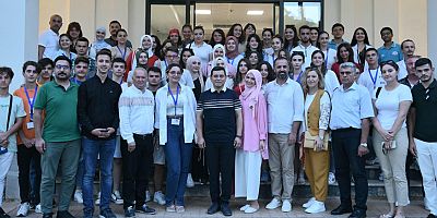 Üsküplü öğrenciler Antalya Bilim Merkezi’nde  