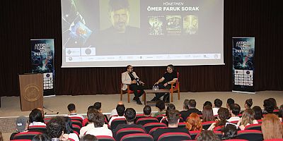 Usta Yönetmen Ömer Faruk Sorak, Akdeniz Üniversitesi'nde Öğrencilerle Buluştu