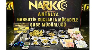 Uyuşturucu suçlarından araması olan 22 şahıs cezaevine teslim edildi