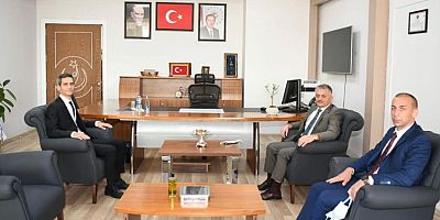 Vali Ersin Yazıcı, il sağlık müdürlüğünü ziyaret etti