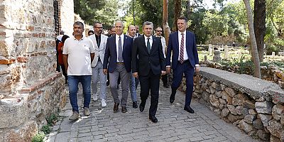 Vali Hulusi Şahin Alanya kalesindeki çalışmaları yerinde inceledi