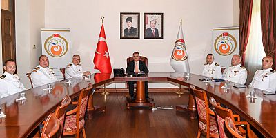 Vali Yazıcı: 40 yıldır mavi vatanın en büyük güvencesisiniz