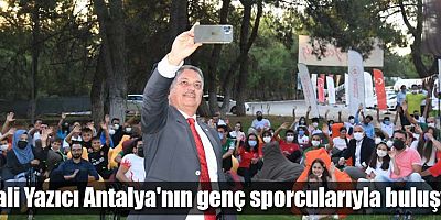 Vali Yazıcı Antalya'nın genç sporcularıyla buluştu