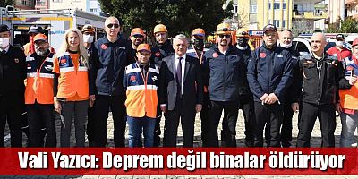 Vali Yazıcı Deprem Anı ve Tahliye Tatbikatı'na katıldı