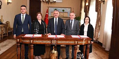 Vali Yazıcı: Eğitim kalitemizin artması noktasında hayırseverlerimizin katkısı çok büyük