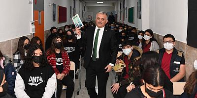 Vali Yazıcı: Gençlerimize dokunarak ülkemizin yarınlarına katkı sunacağız