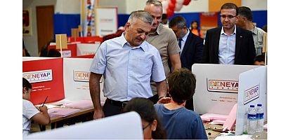 Vali Yazıcı: Türkiye'nin güçlü geleceği gençlerimizin elinde