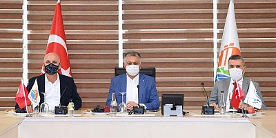 Vali Yazıcı: Yenilikçi çalışmalarla yerli ve Milli sanayimizi geliştiriyoruz