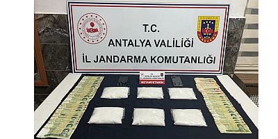 Valizde uyuşturucu ele geçirildi