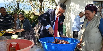 Vatandaşlardan Başkan Topaloğlu’na teşekkür yemeği
