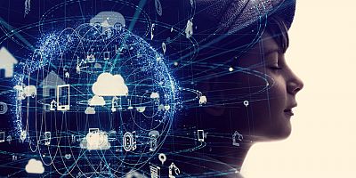 Yapay zekanın mesleğini elinden alamayacağı bir nesil yetiştirmek mümkün!