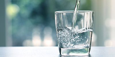 Yaz aylarında doğru ve yeterli miktarda sıvı tüketin