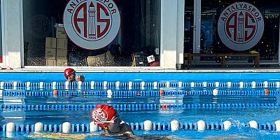 Yeni Havuzun İlk Kulaçları atıldı