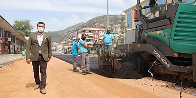Yeni Prestij Caddesi'nde asfalt çalışmasına başlandı