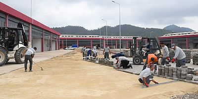 Yeni Sanayi'de çalışmalar hızla devam ediyor