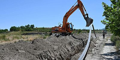 Yeni yapılaşma bölgesinin içme suyu hattı çalışmaları devam ediyor