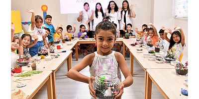 Yeşil bir gelecek için ilk adım: Minik eller teraryumlarını yaptı