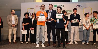 Yeşilay Liseler Arası Münazara Turnuvası'nın Akdeniz Bölge Finali tamamlandı